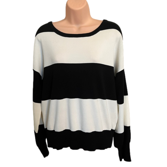 Melanie Lynn Black and White Striped Sweater Size Large. - Picture 1 of 7